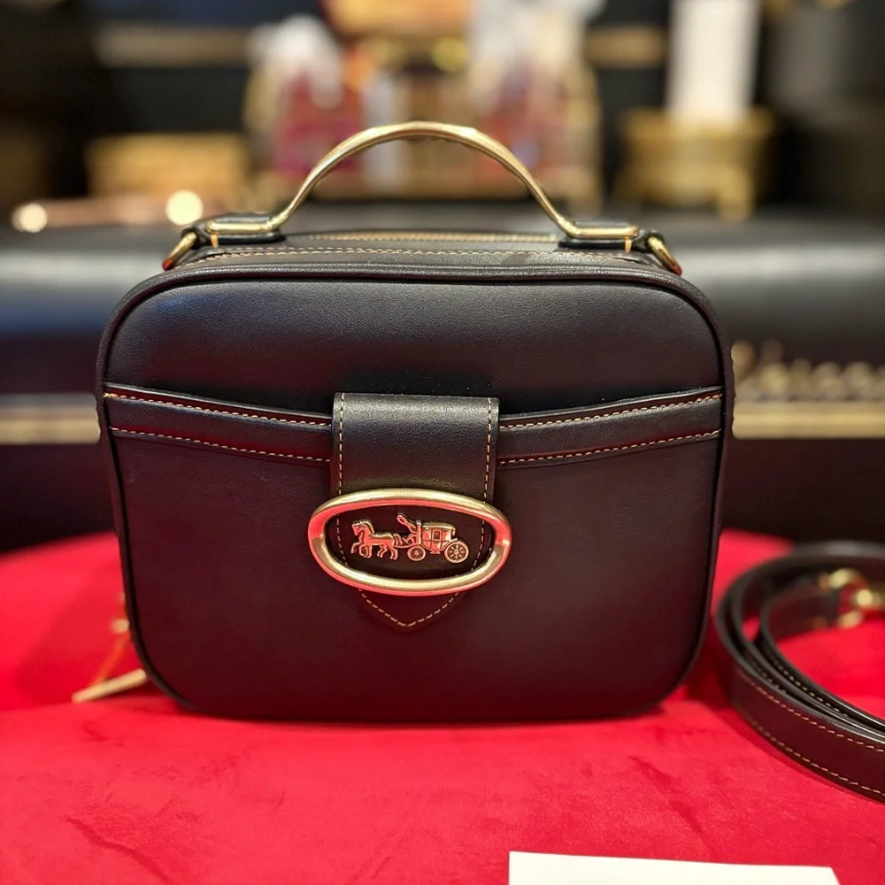 Coach Riley lunchbox - Picture 2 of 13